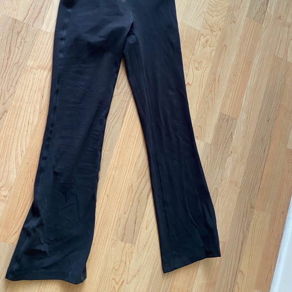 Lululemon groove leggings - Picture 3 of 3